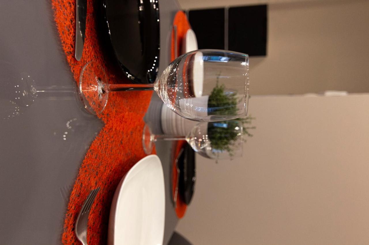 Luxury Apartment 10' From The Center! Αθήνα Εξωτερικό φωτογραφία
