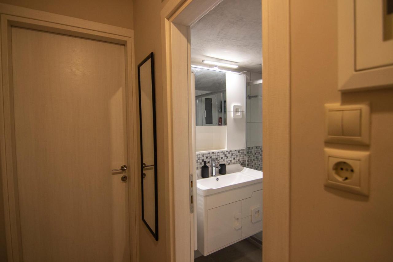 Luxury Apartment 10' From The Center! Αθήνα Εξωτερικό φωτογραφία